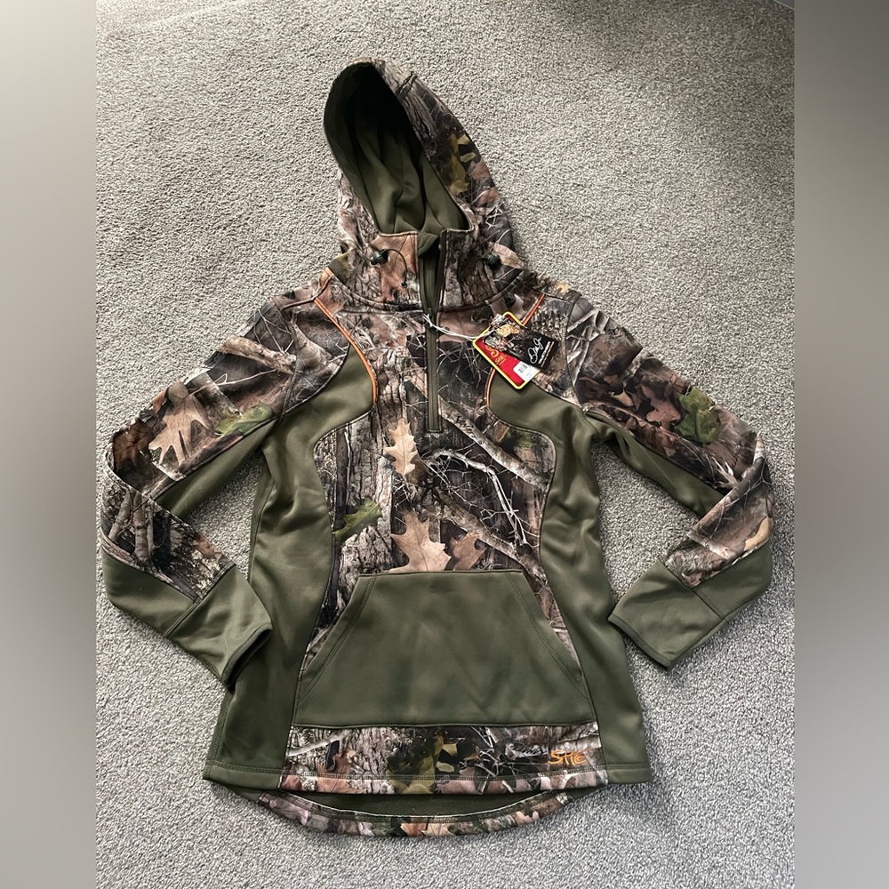 Ladies camouflage jacket and pants